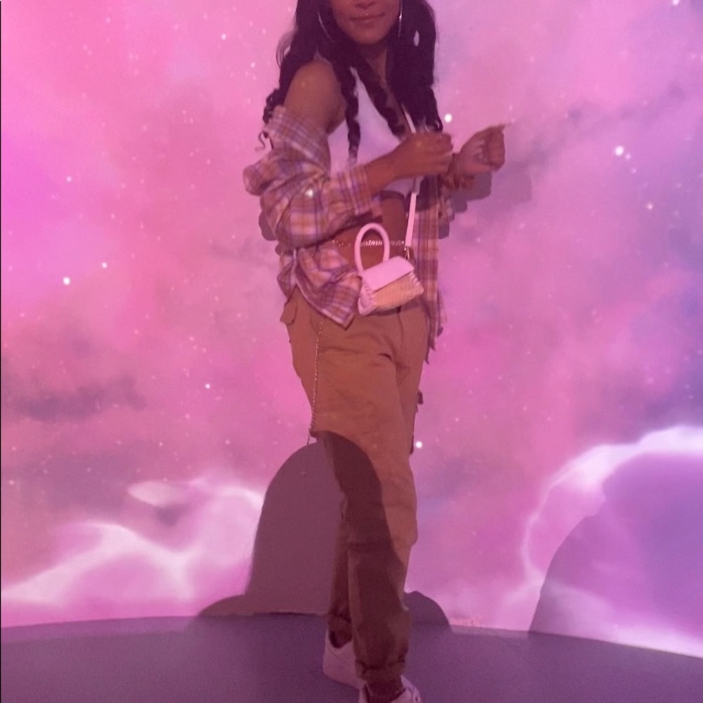 Meet your Posher, Alessia